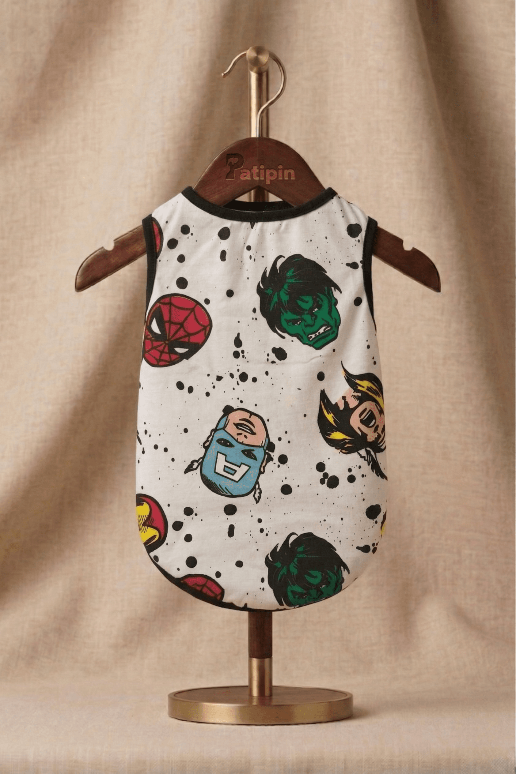 Beyaz Avangers Temalı Evcil Hayvan Atleti - Görsel 1