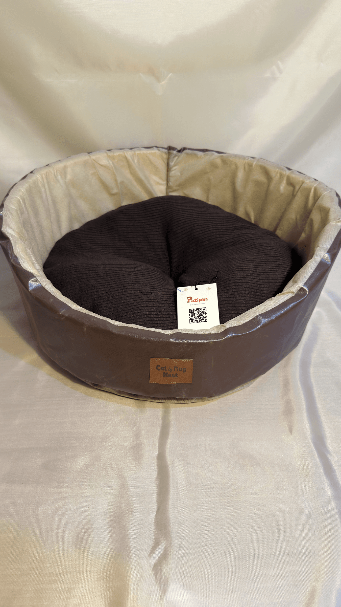 Kahverengi Deri Yatak - Görsel 1