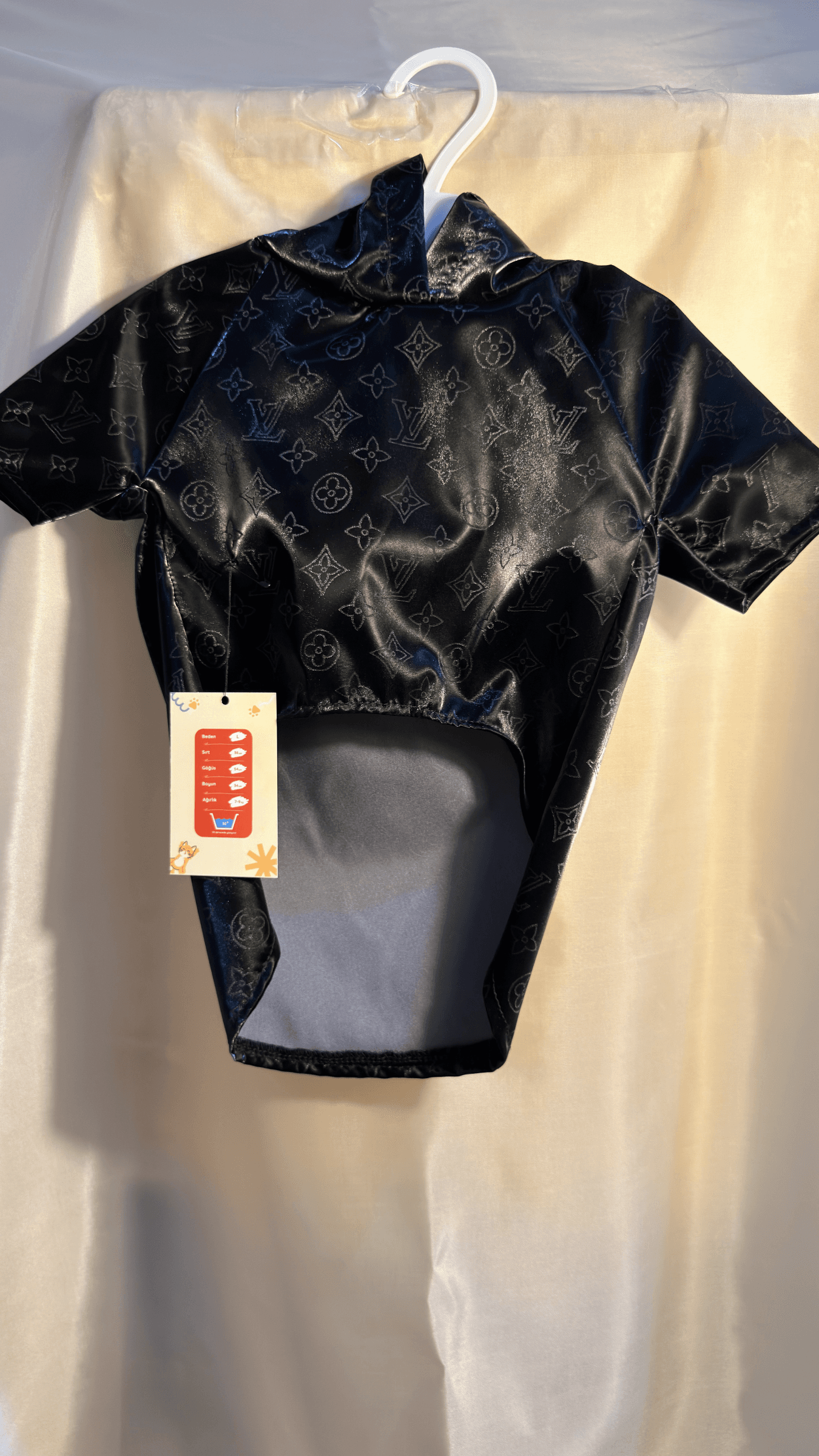 Louis Vuitton Evcil Hayvan Kıyafeti - Görsel 2